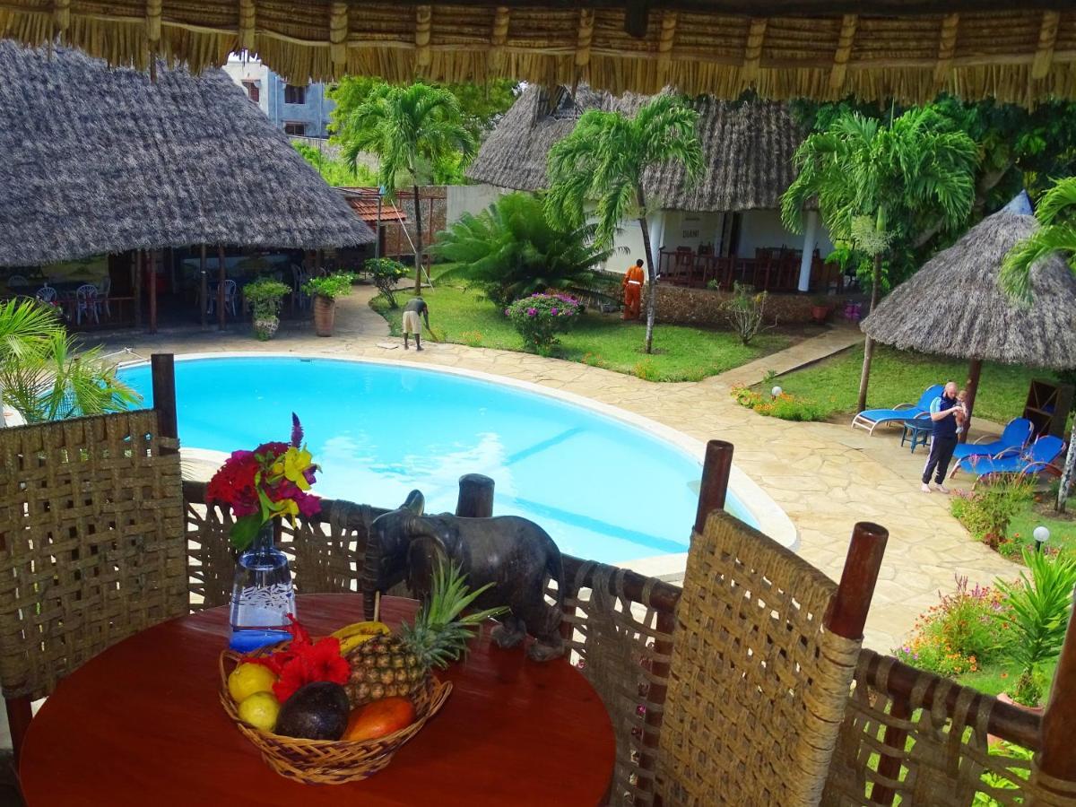 Diani-Paradise-Villas เดียนีบีช ภายนอก รูปภาพ